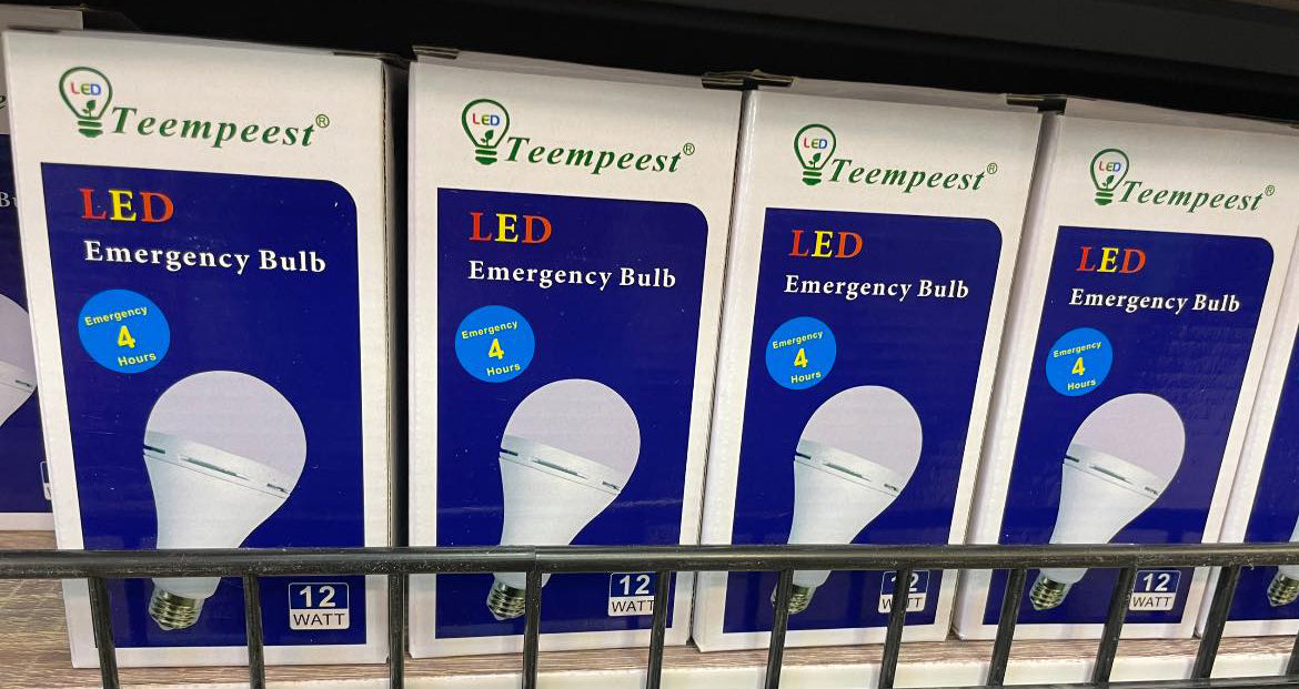 12W LED 应急灯泡 / E27 B22