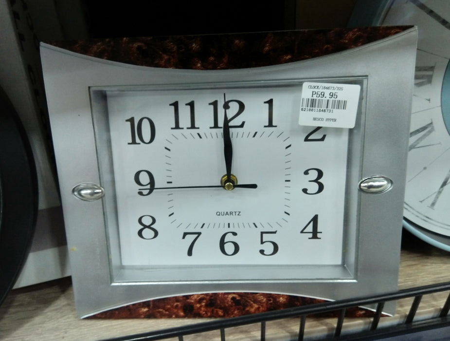 Clock / 184673 / 325