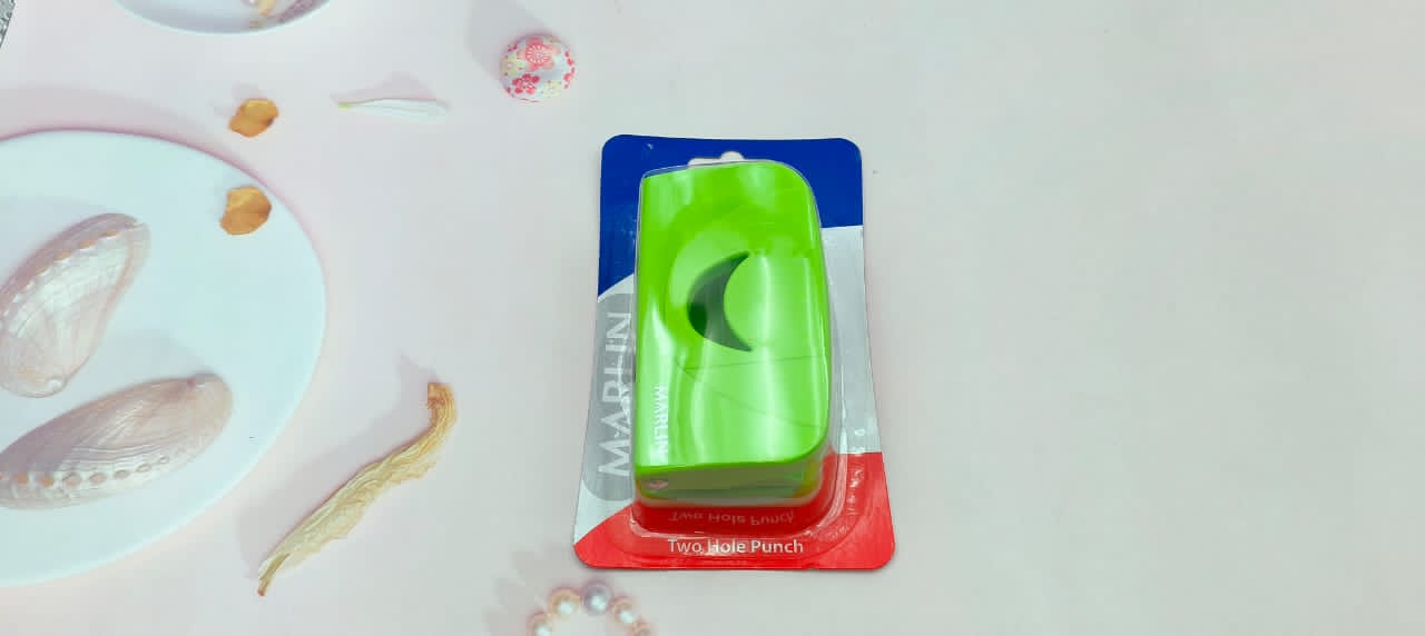 Marlin School Punch 2 HOLE / 012E