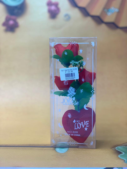 Heart-Shaped Rose Small Gift / 88B