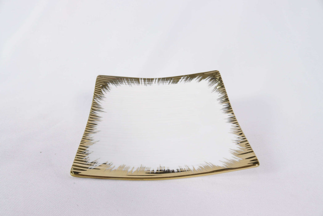 Golden Rimmed plate / 13880039