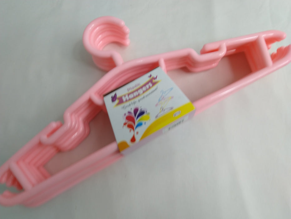 Plastic Hangers 6pcs / 17123026