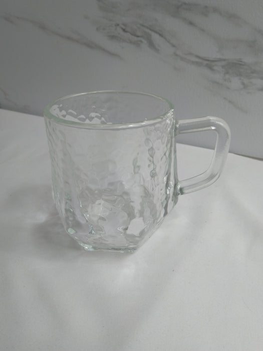 玻璃杯