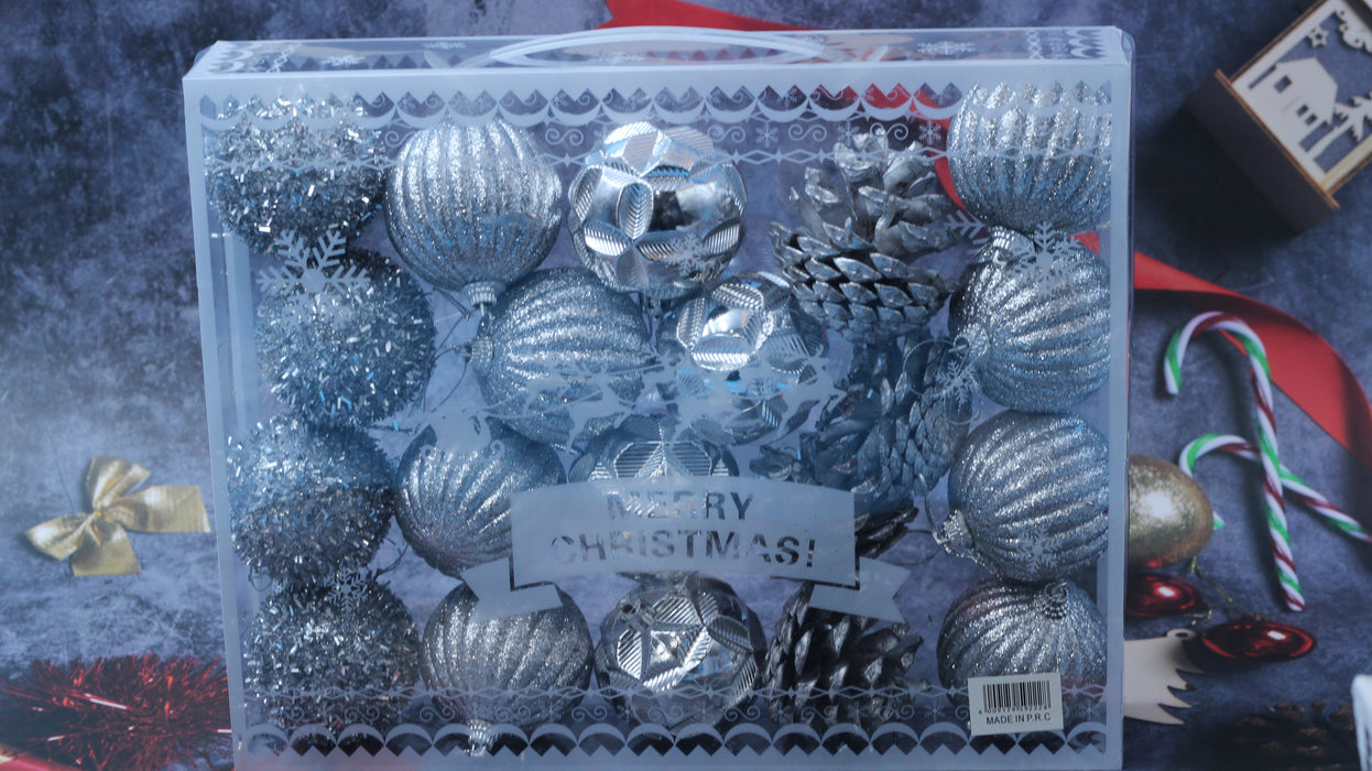 Christmas Gift Box Pendant / AP023-192