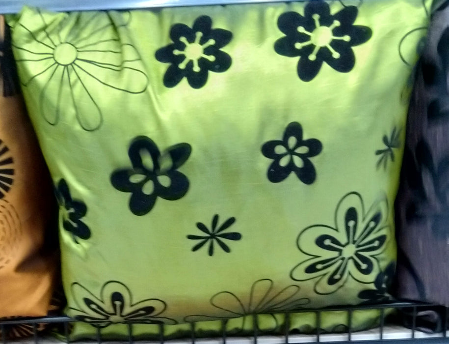 Sequin Pillow / 4010 / 1