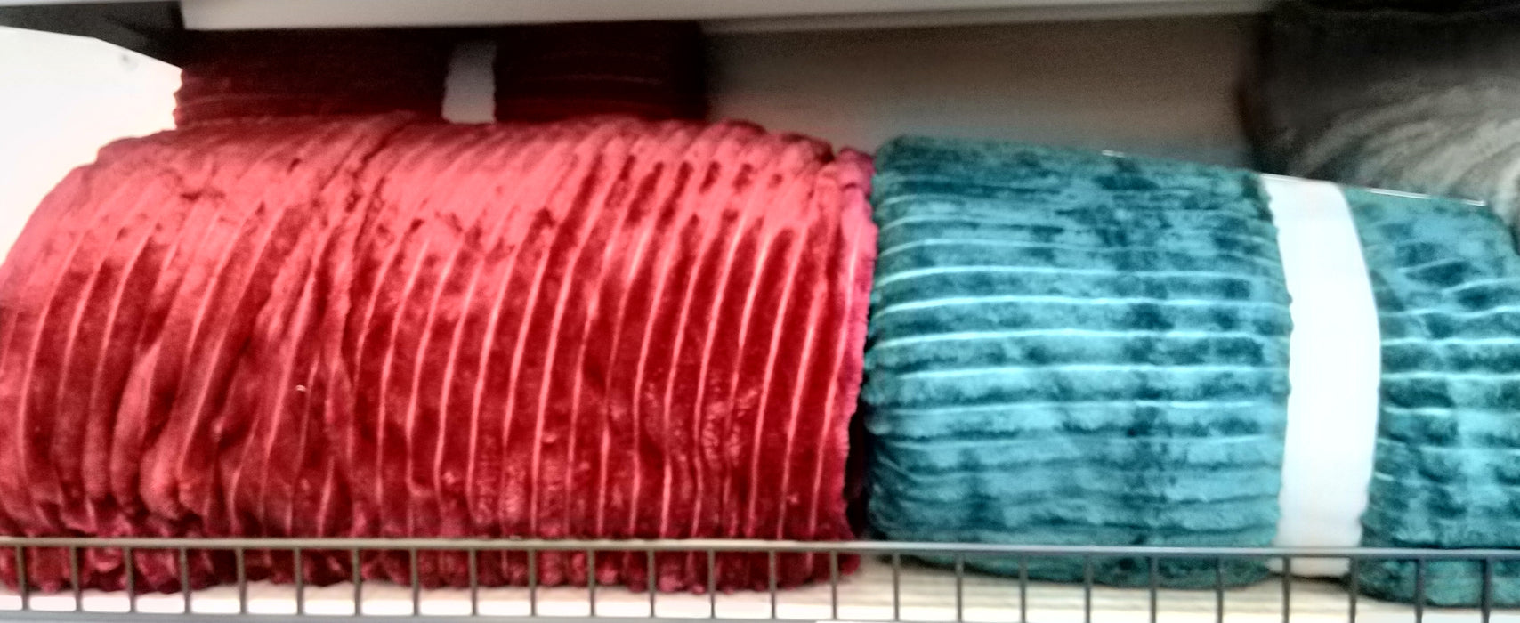 Blanket Upscale Blanket / 06