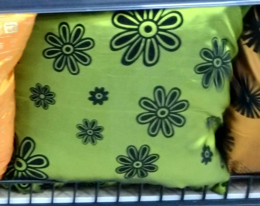 Sequin Pillow / 4010 / 1