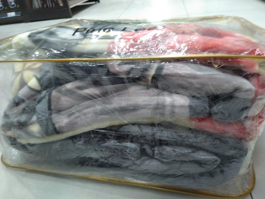 Blanket / 002