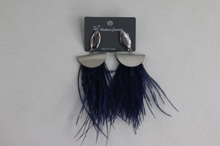 Earrings / 10