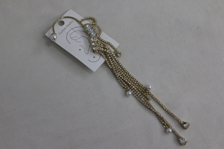 Earrings / 10